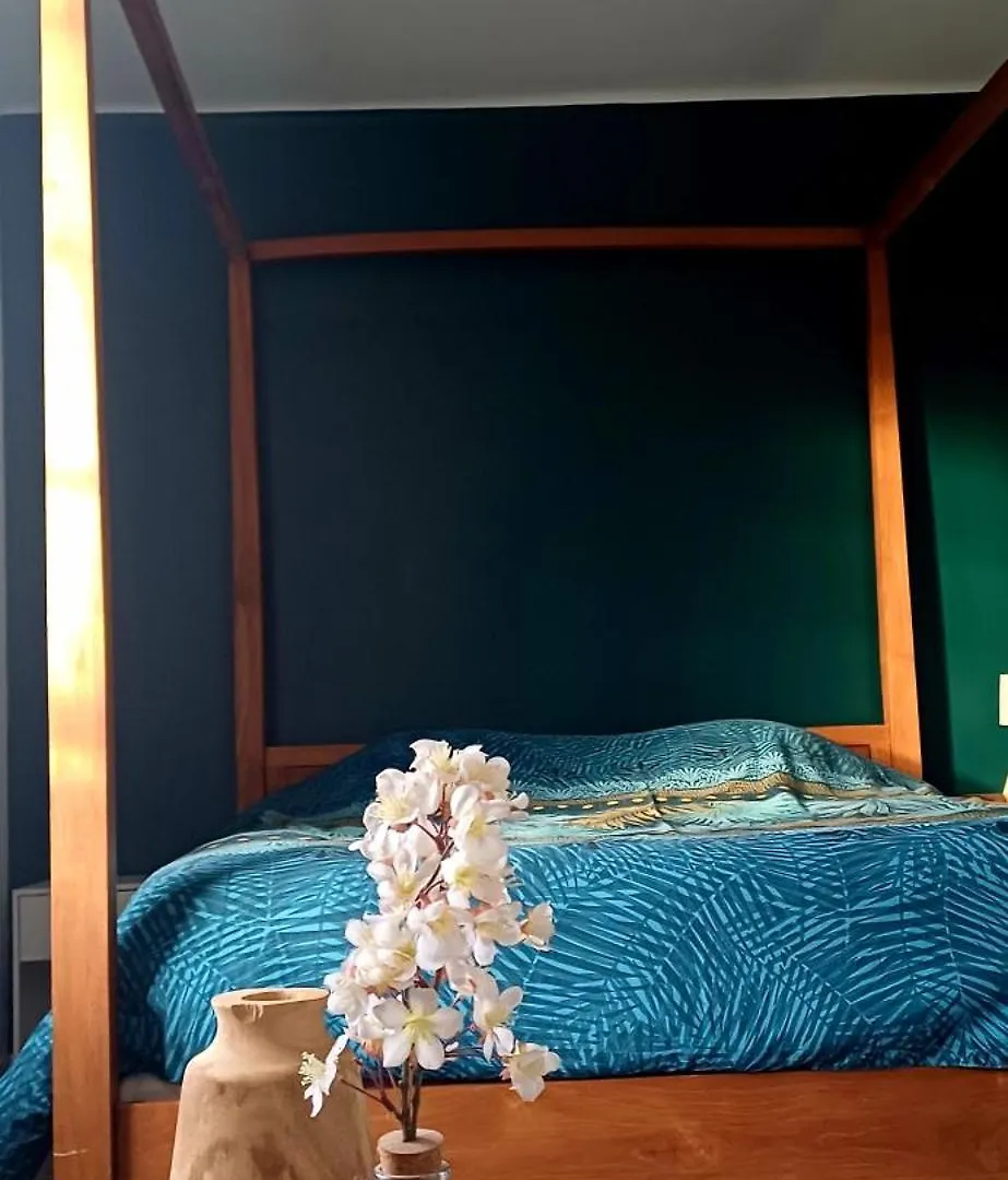 Dom wakacyjny Maison Cocooning Pres Du Centre D'Awinion